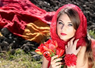 Farbowanie włosów farbami fryzjerskimi Farbowanie włosów farbami fryzjerskimi