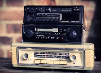 Co zamiast radia fabrycznego? Co zamiast radia fabrycznego?