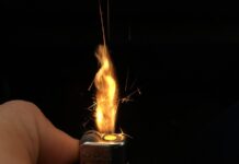 Jak korzystać z zapalniczki?