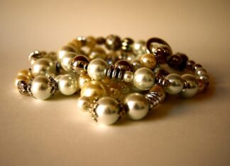 Co kupić komuś kogo się nie zna?