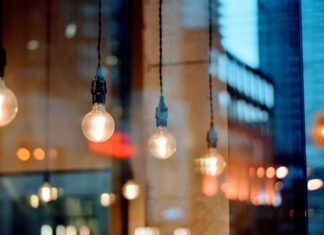 Jakie żarówki H4 kupić?