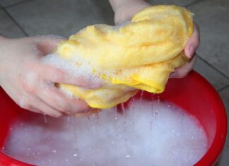 Jaka glinka do czyszczenia lakieru? Jaka glinka do czyszczenia lakieru?