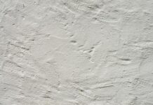 Ile kosztuje 10 l farby Beckers?