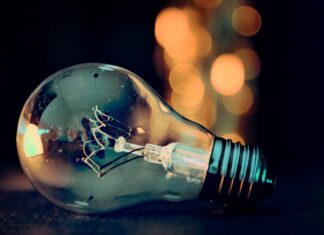 Co to jest żarówka H7?