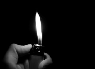 Czy 10 latek może kupić zapalniczkę? Czy 10 latek może kupić zapalniczkę?