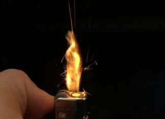 Co jest w środku zapalniczki?