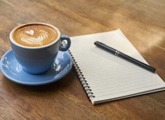 W jakiej szklance pić cappuccino? W jakiej szklance pić cappuccino?