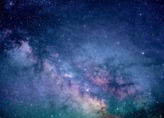 Czy można mieć niebieskie żarówki w samochodzie? Czy można mieć niebieskie żarówki w samochodzie?