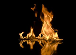 Czy zapalniczka może sama się zapalić? Czy zapalniczka może sama się zapalić?