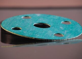 Po czym poznać że uszczelka pod głowicą jest do wymiany? Po czym poznać że uszczelka pod głowicą jest do wymiany?