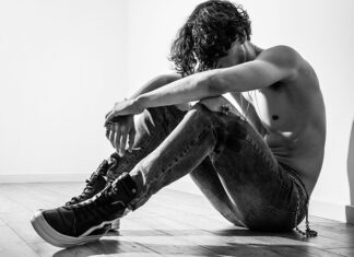 Jak rozpoznać że facet jest zakochany?